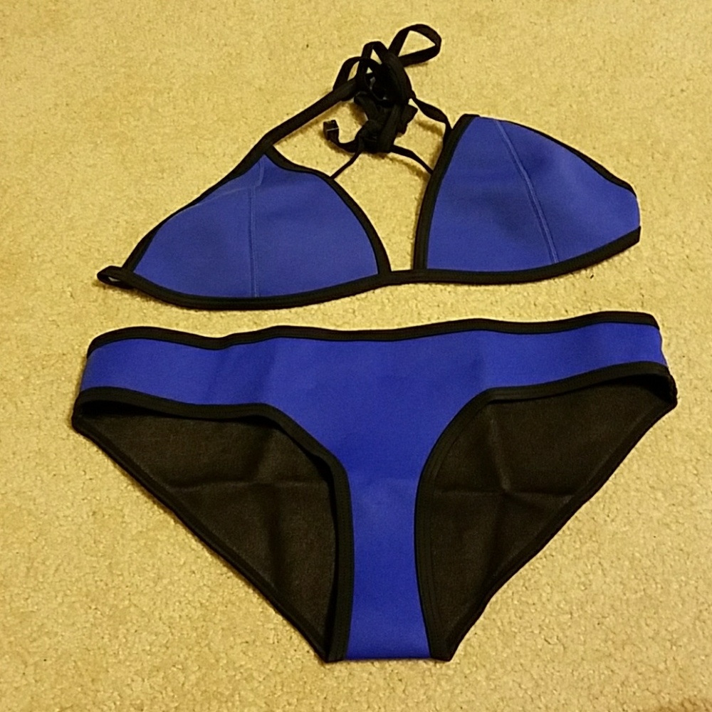 Triangl Bikini